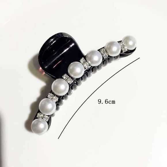 Crystal & Ivory Pearl Black Claw Hair Clip - Picture 4 of 8